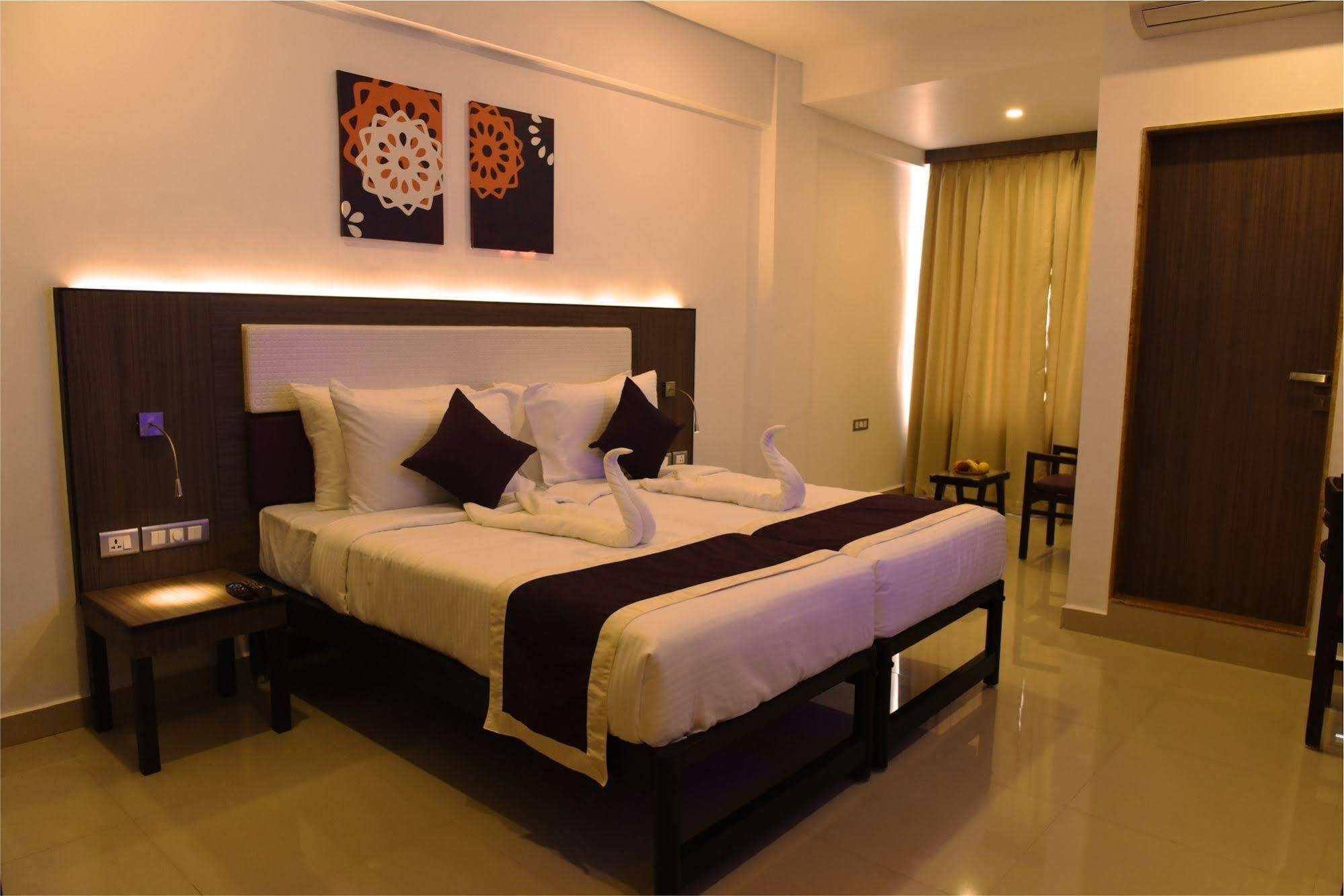 Treehouse Neptune Panaji Ngoại thất bức ảnh